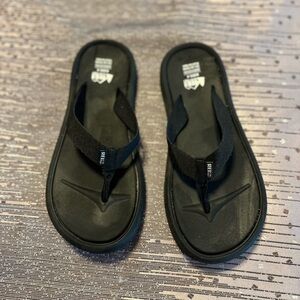 REI Co Op Flip Flops 4